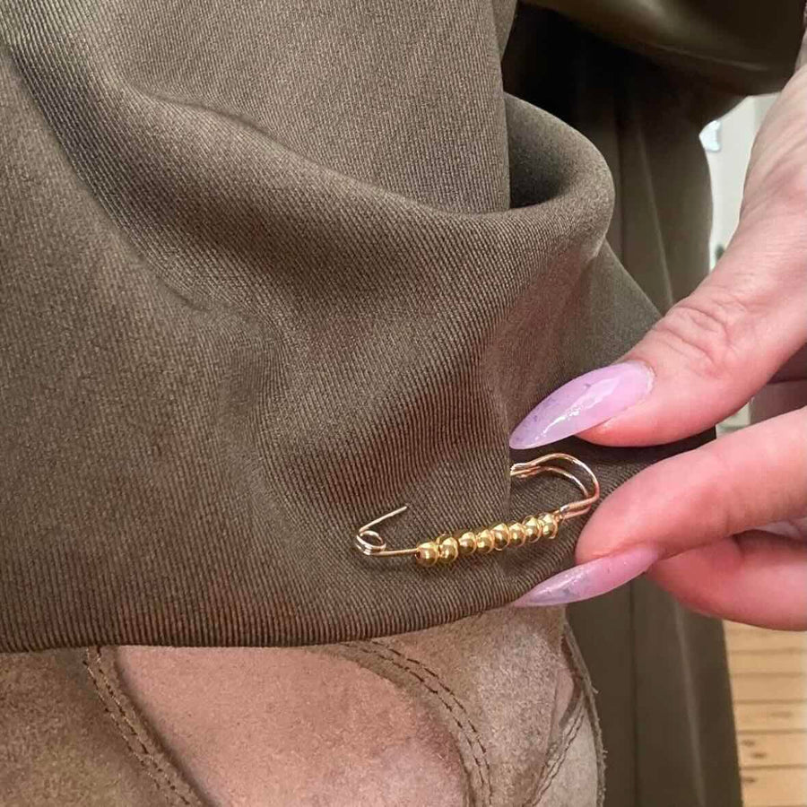 #PinPin Gold - Tøjnål til bukser, kjoler mm. - Forgyldt. Dropps Selected - Håndplukket af Szhirley 
