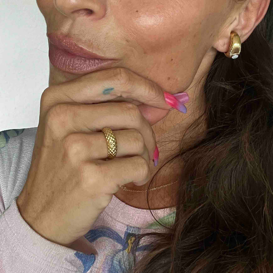 #Weaved fingerring / Cuff - onesize - regulerbar størrelse - 18 karat forgyldt Sterling sølv. Håndplukket og udvalgt af Szhirley