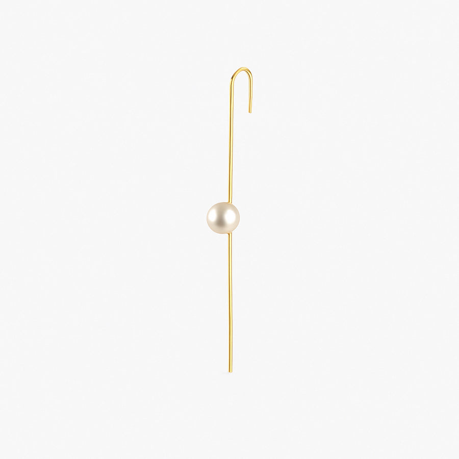 Ørering - #EarSpear Pearl - 18 karat forgyldt Sterling sølv og hvid perle. Dropps Selected Szhirley