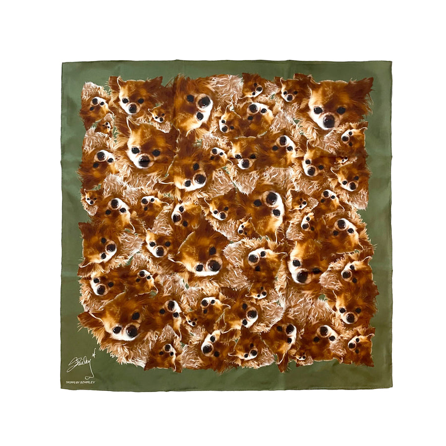 #Johnny - tørklæde i 100 % silke - håndrullet kant - Grøn / army grøn