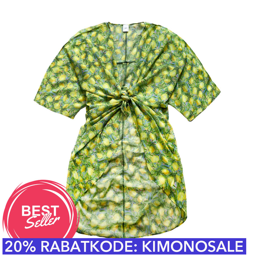 Lemon tryk kimono #Breeze med lime / lemon print  - One Size. Designet af Szhirley. Dansk design. Lemon frugter