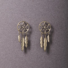 #Catchingdreams ørestikker 14k guld og diamant designet af Szhirley