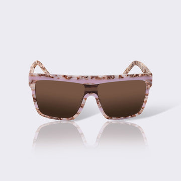 EyeCatcher eksklusive solbriller i brun rosa med brune brilleglas. Designet af Szhirley