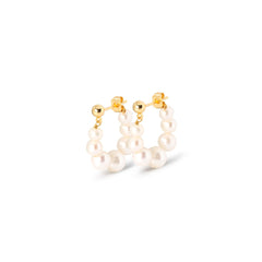 #PearlStringEarRing Øreringesæt / hoop - 18 Karat forgyldning og ferskvandsperler. Dropps Selected