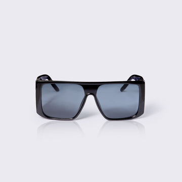 #FineShine - solbriller med shiny sort stel og sorte brilleglas. Dropps By Szhirley