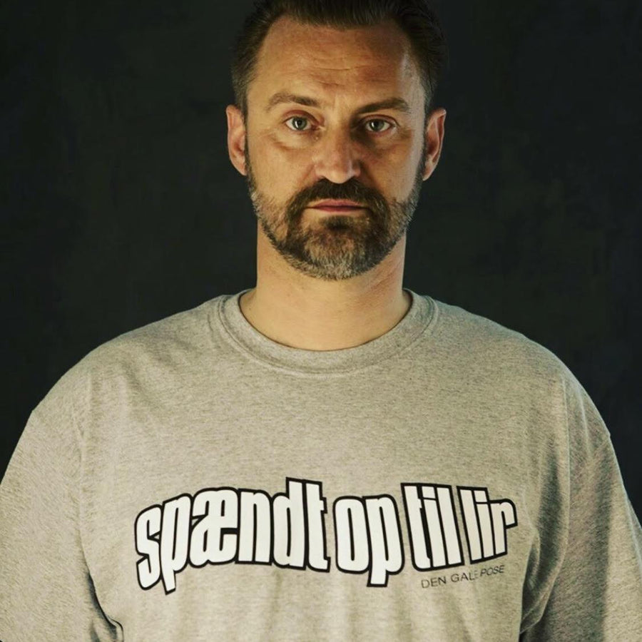 Den Gale Pose graa t-shirt officielt merchandise Spændt Op Til Lir